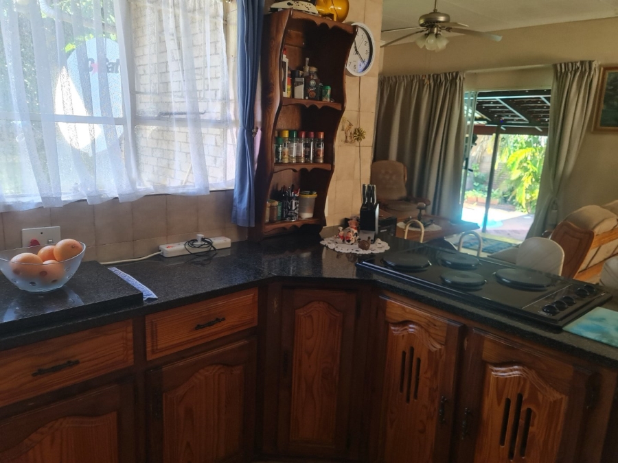 4 Bedroom Property for Sale in Safari Gardens North West